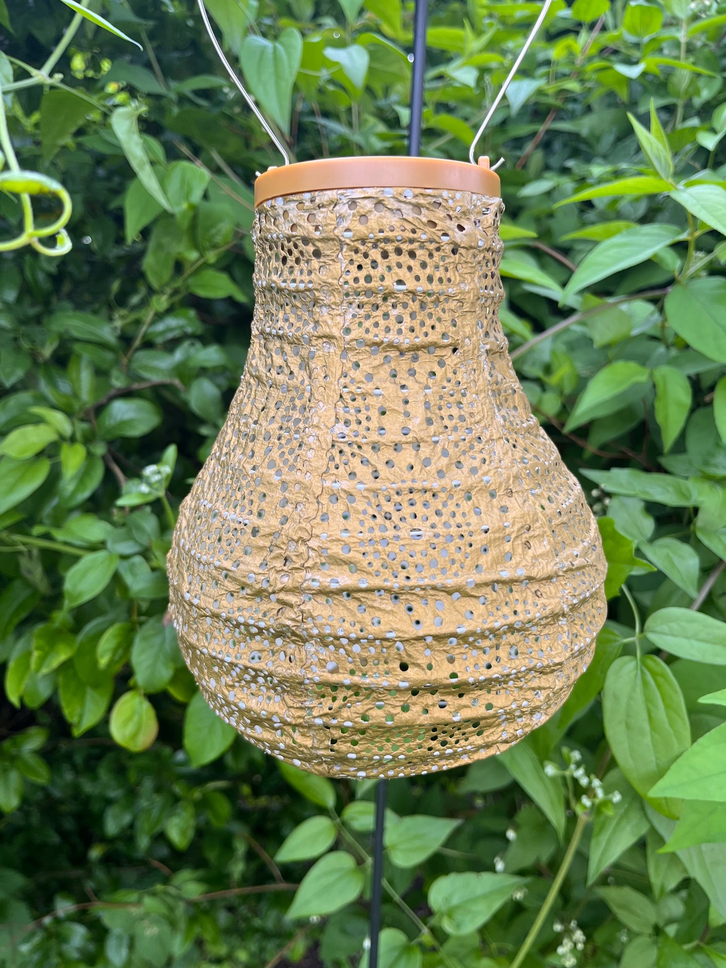 Solcelle lampe BU 16 cm.