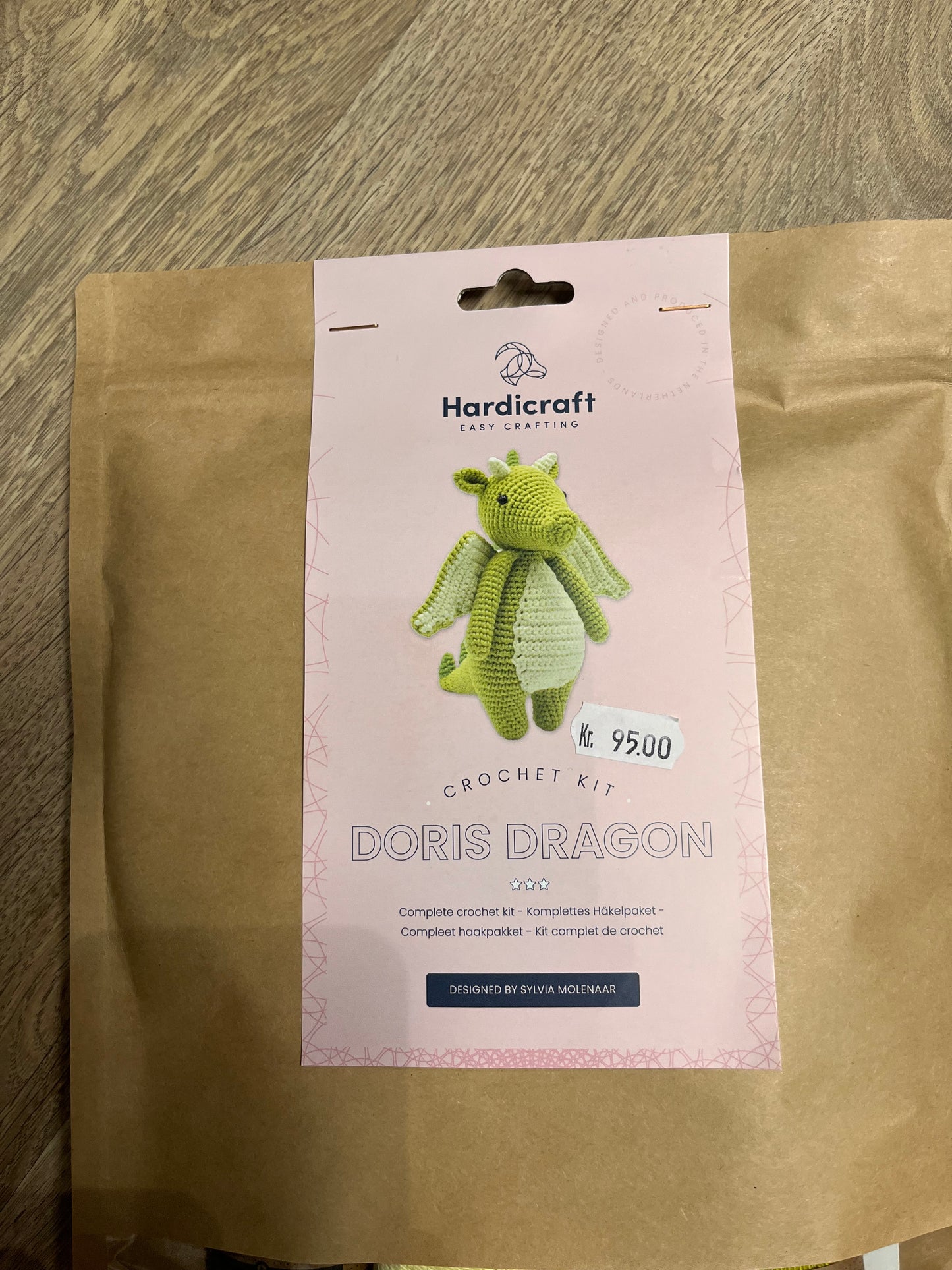 Hæklekit grøn drage.