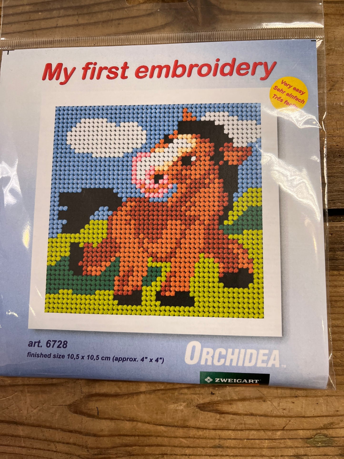Broderi kit med hest.